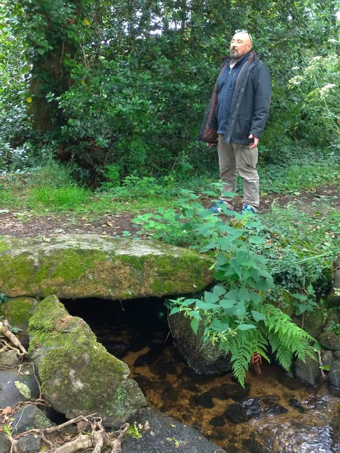 Méditation au "PONT DE LA JUMENT BLANCHE" à Plozevet / Landudec